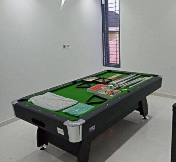 7ft Snooker pool table with full accessories ( double accessories )