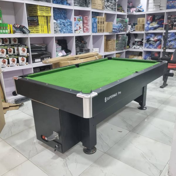 8ft foreign coin snooker board with full accessories and 20 coin