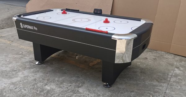 7ft coin air hockey board - Image 2